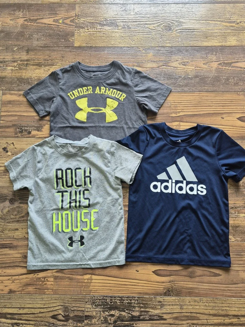 Boys Size 4 Under Armour Clothing Lot XS - Picture 7 of 7